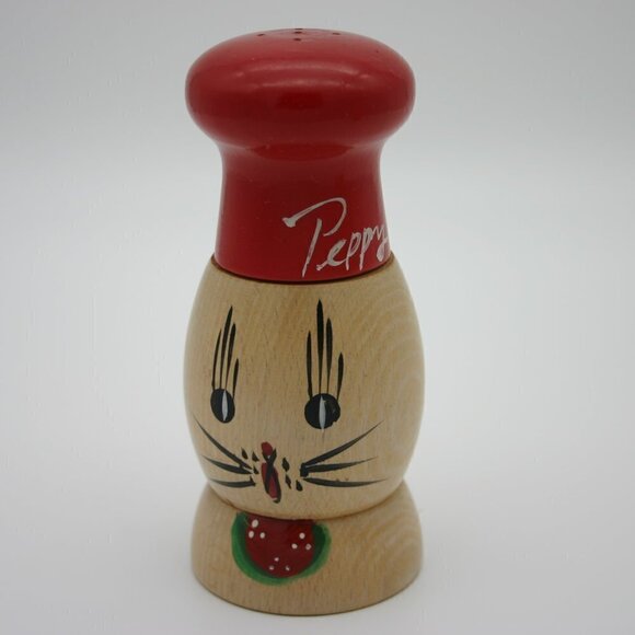 Salt and Pepper Shakers Salty and Peppy Cats Vintage Wood Hand Painted Kitschy - Picture 9 of 11
